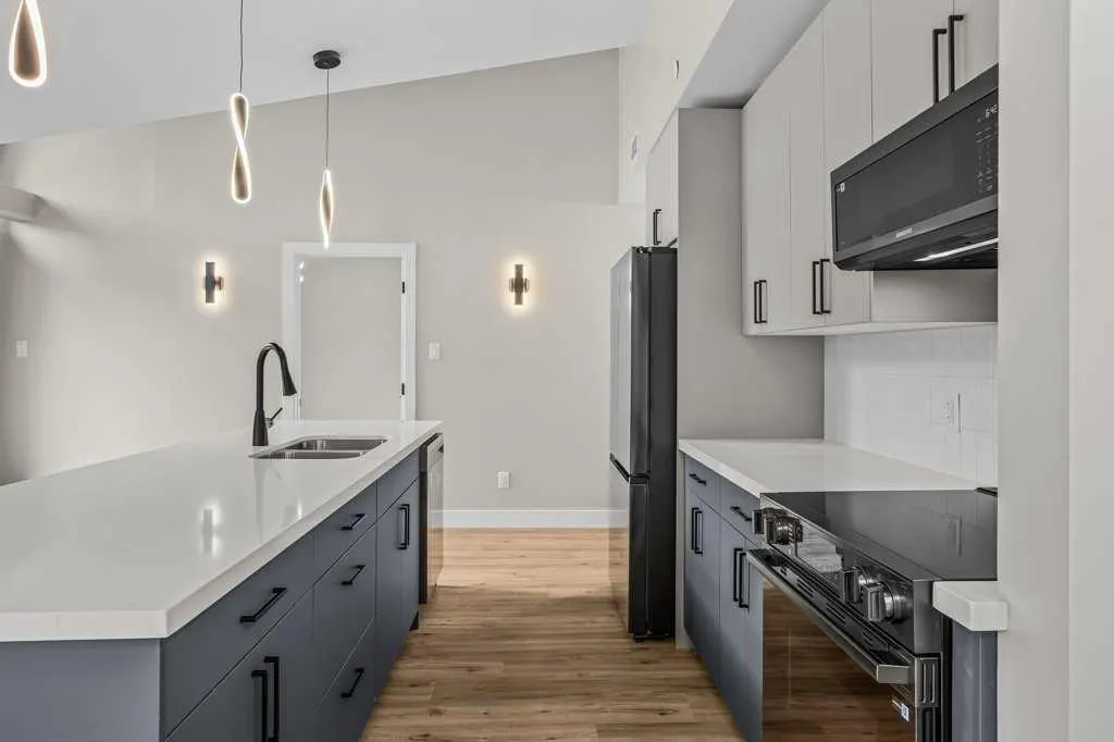 1 Industrial Place #322A