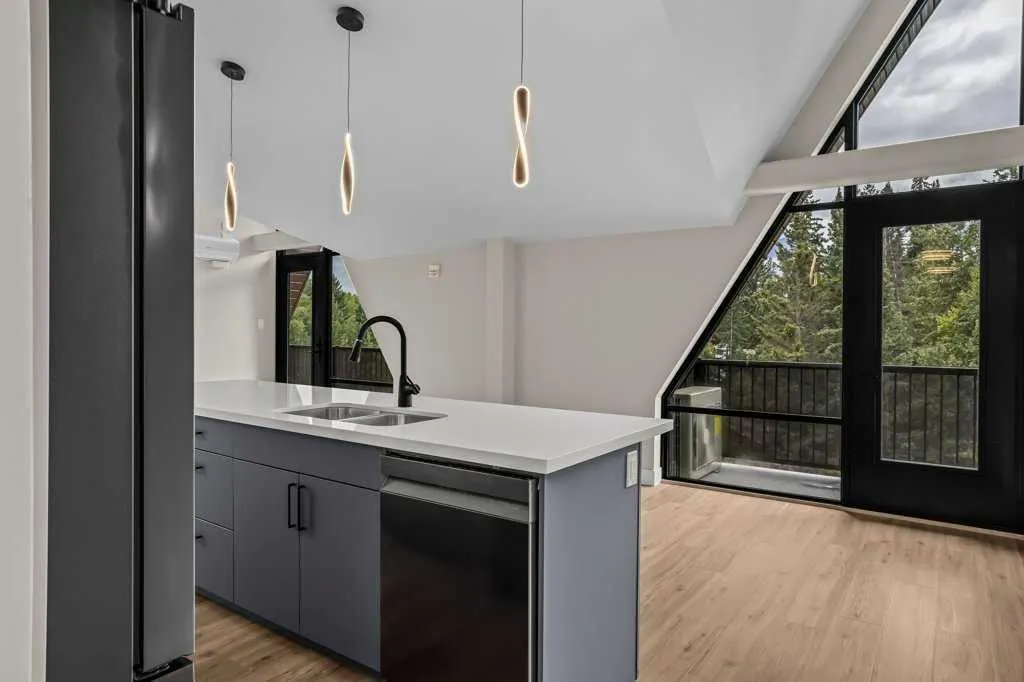 1 Industrial Place #322A