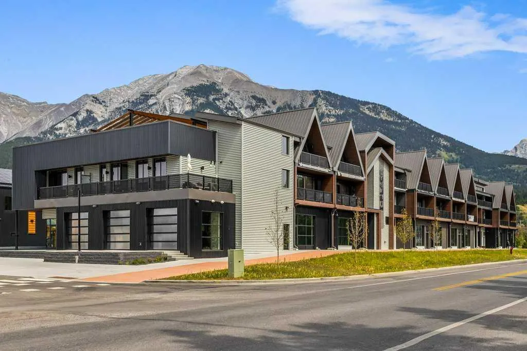 1 Industrial Place #322A