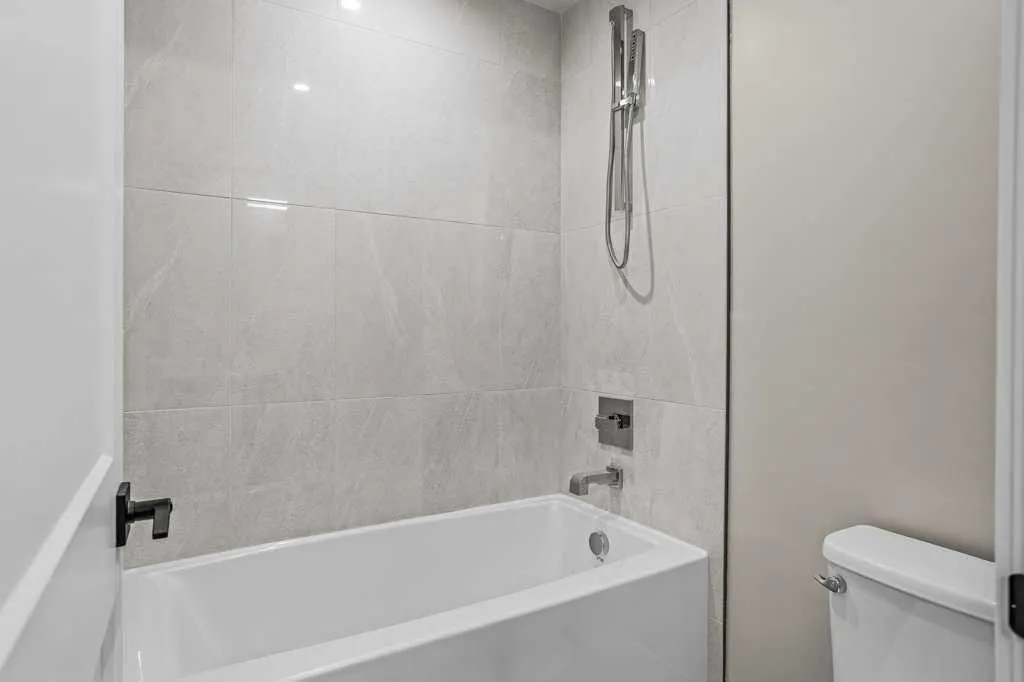1 Industrial Place #322A