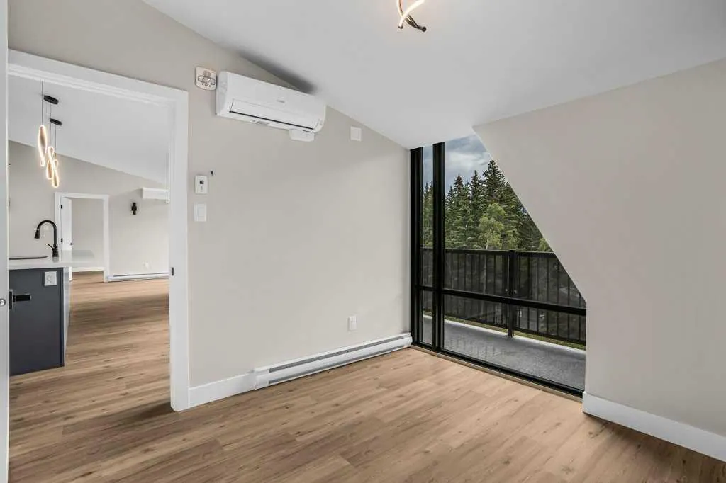 1 Industrial Place #322A