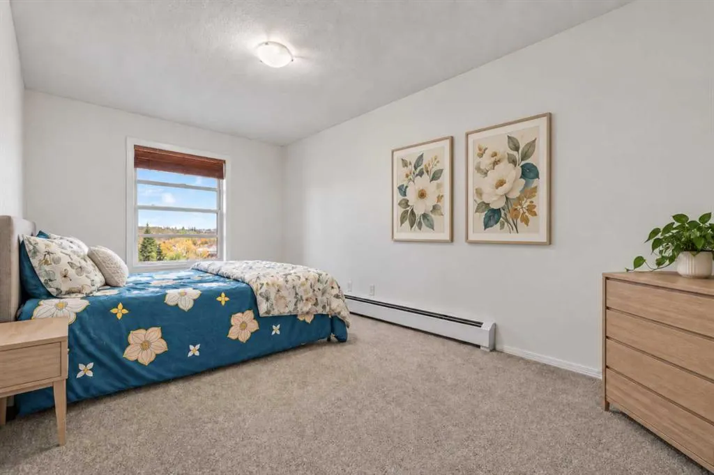 174 N Railway Street #401