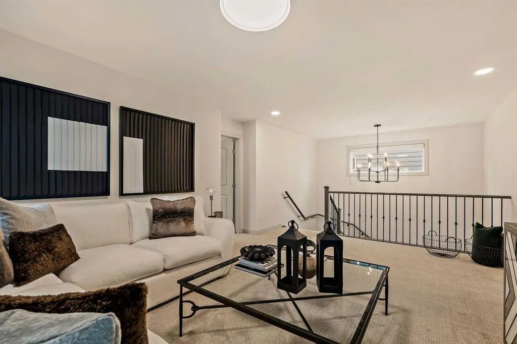 348 Herron Landing NE
