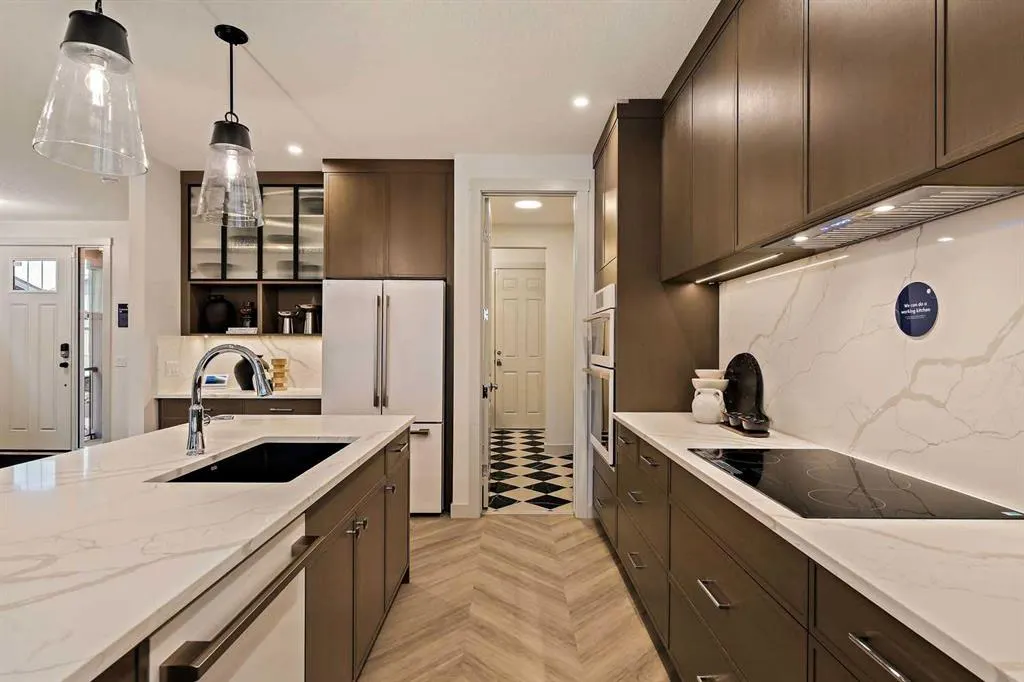 348 Herron Landing NE