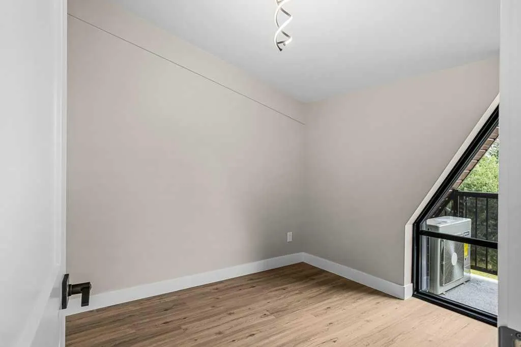 1 Industrial Place #317A
