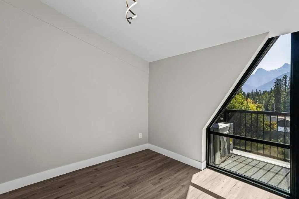 1 Industrial Place #317A