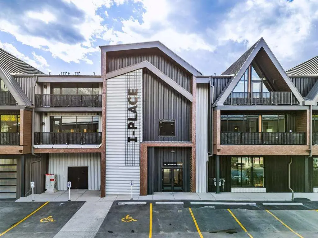 1 Industrial Place #317A