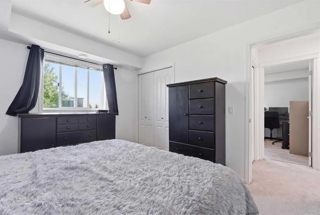 8 Bayside Place #400