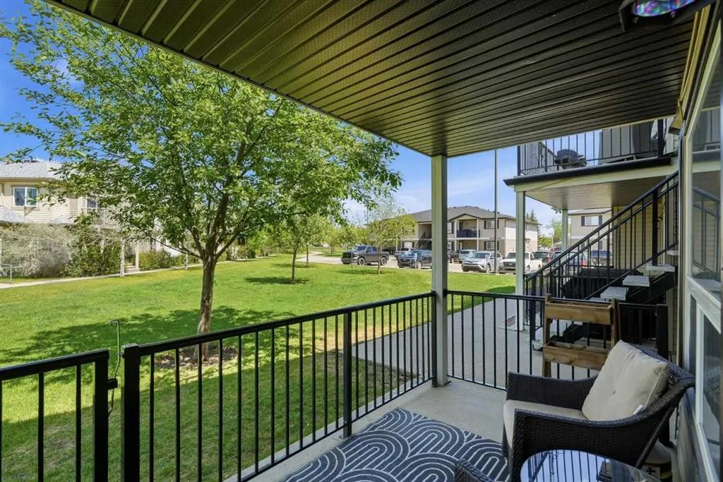 8 Bayside Place #400