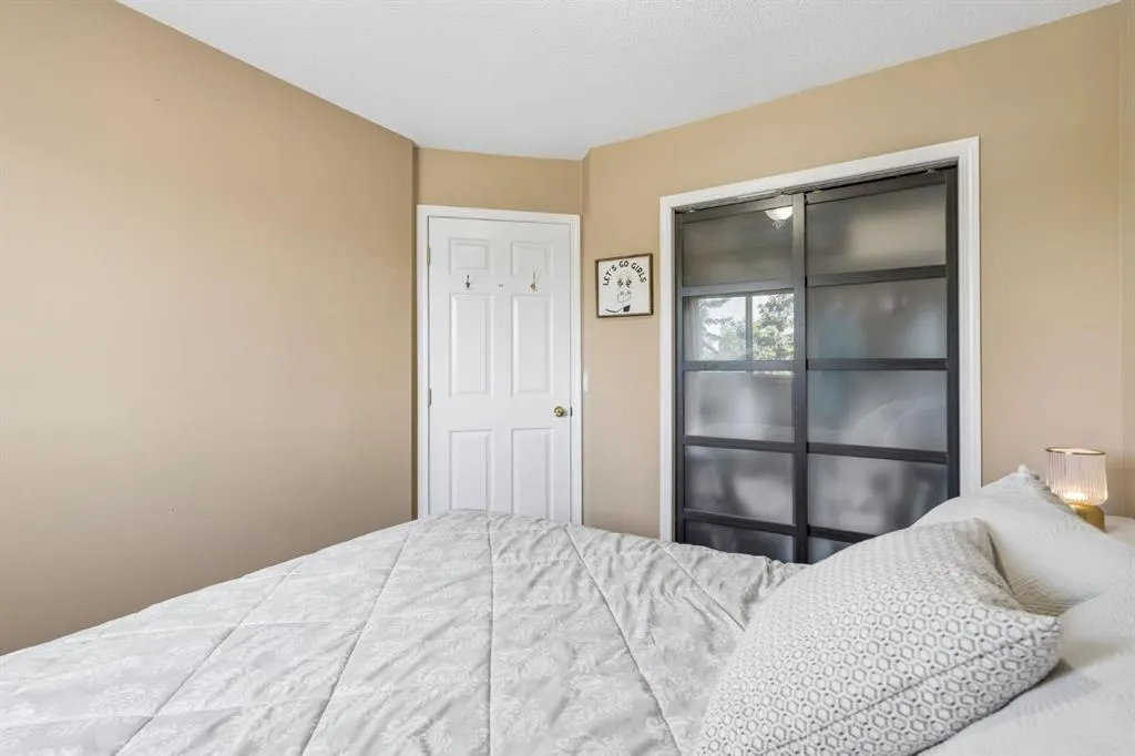 15 Rocky Ridge Gate NW #5
