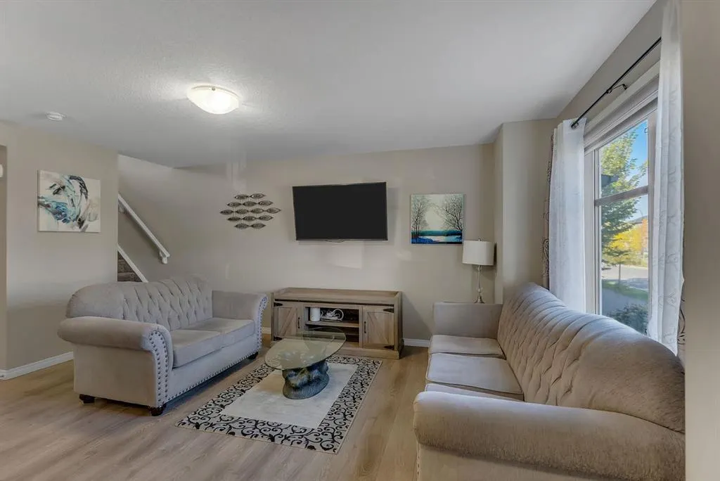 245 Cityscape Boulevard NE