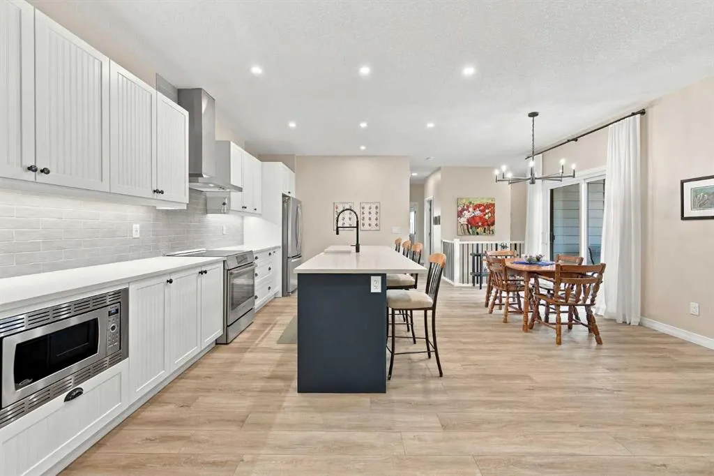 1911 Mahogany Boulevard SE