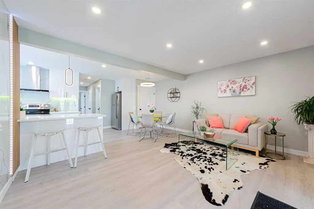 133 Berwick Drive NW