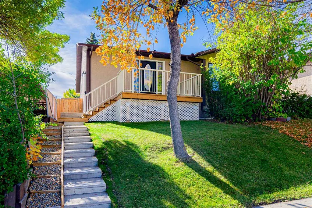 133 Berwick Drive NW