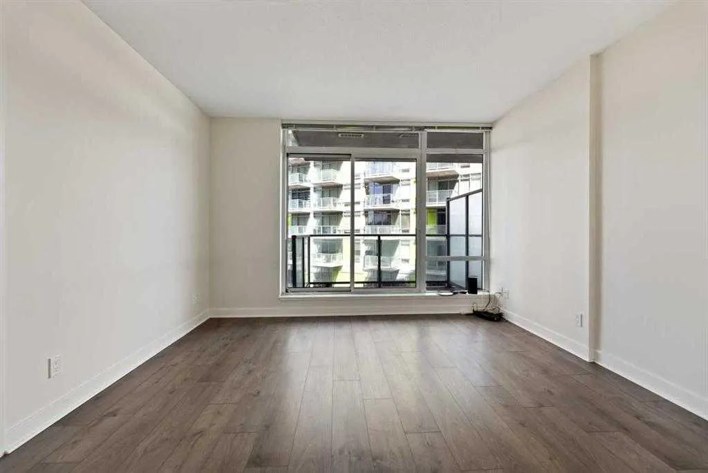 10 Brentwood Common NW #410