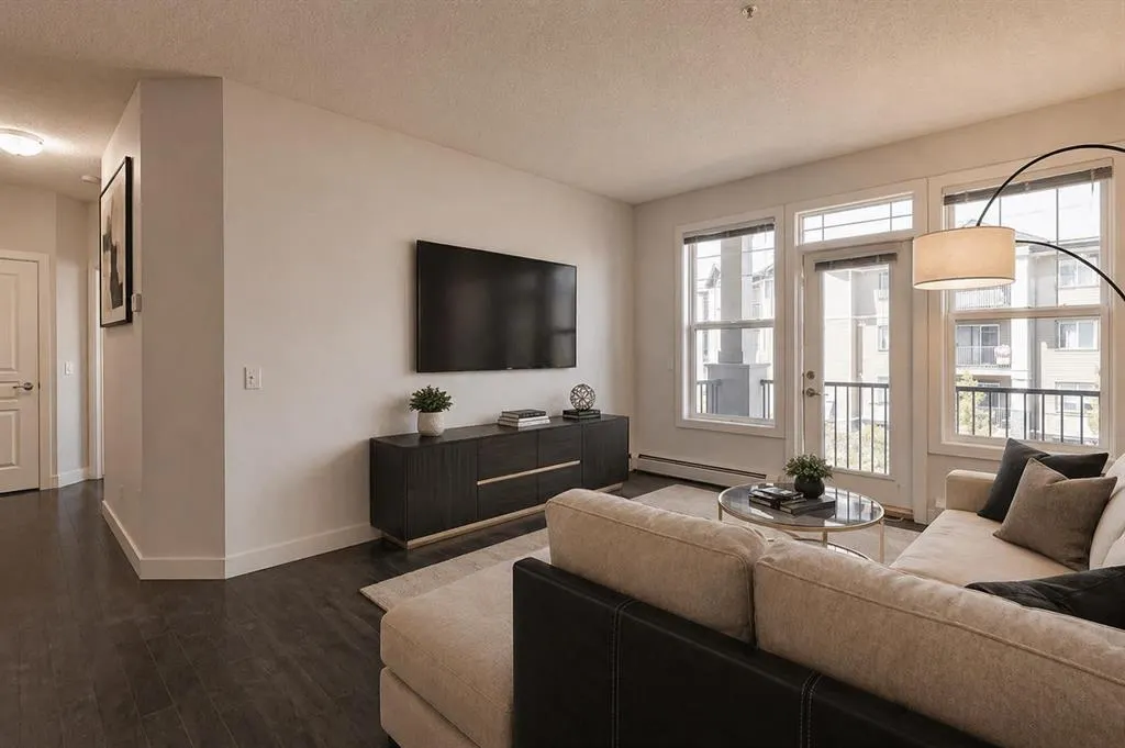 22 Panatella Road NW #207