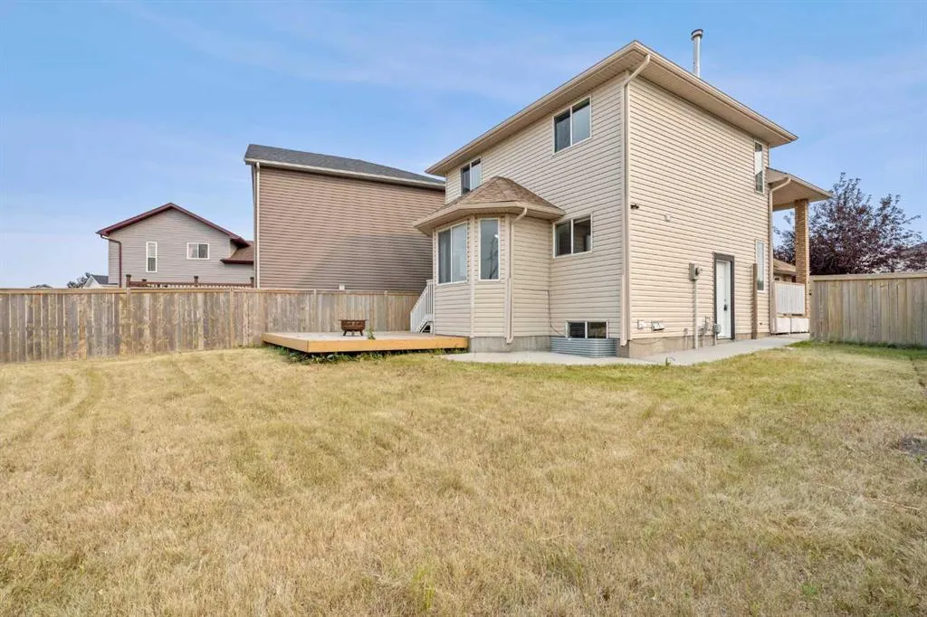 187 Martinvalley Crescent NE