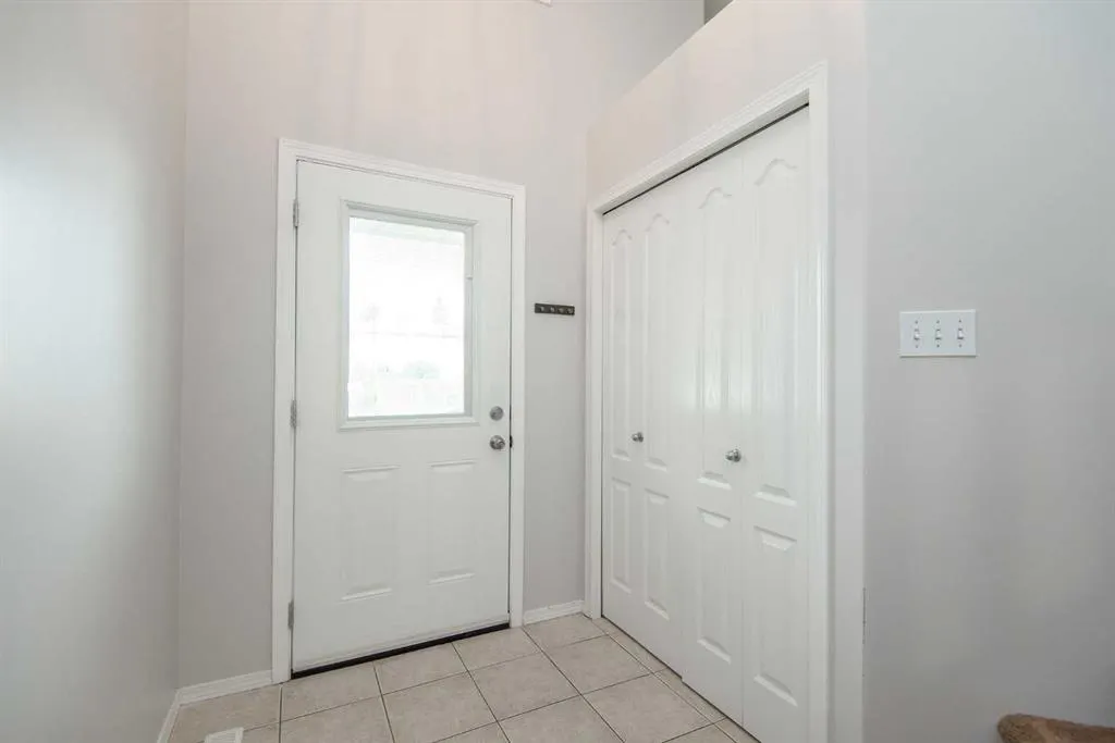 4626 44 Street #5