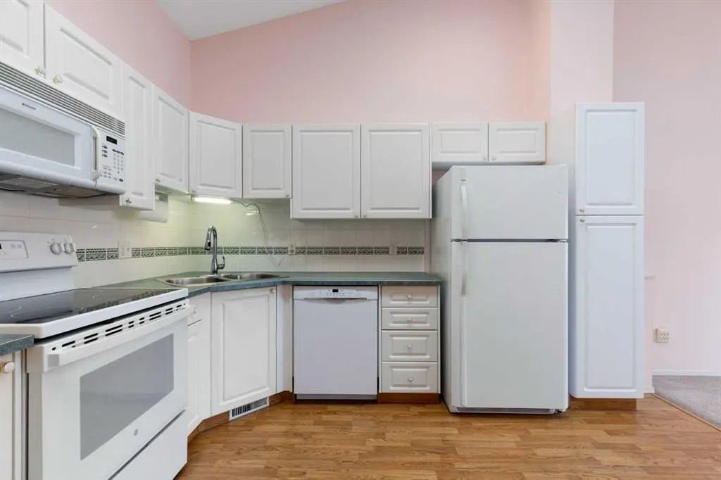 12 Woodside Rise NW #46