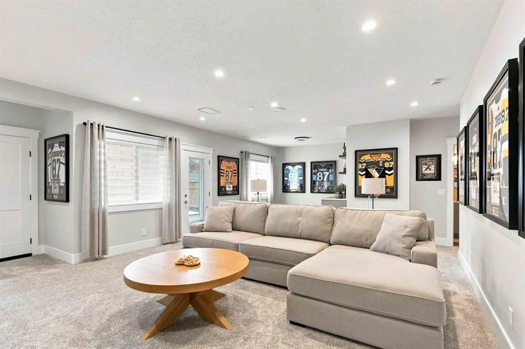 391 Falcon Drive