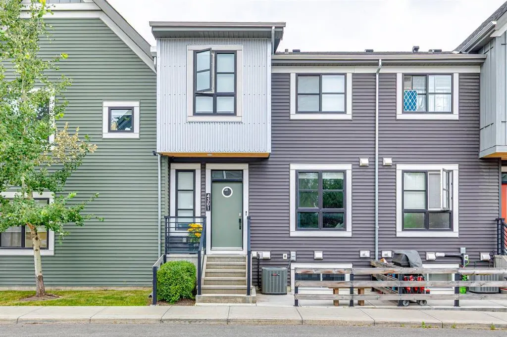 100 Walgrove Court SE #4301