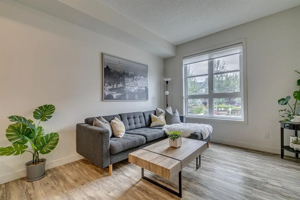 100 Walgrove Court SE #4301