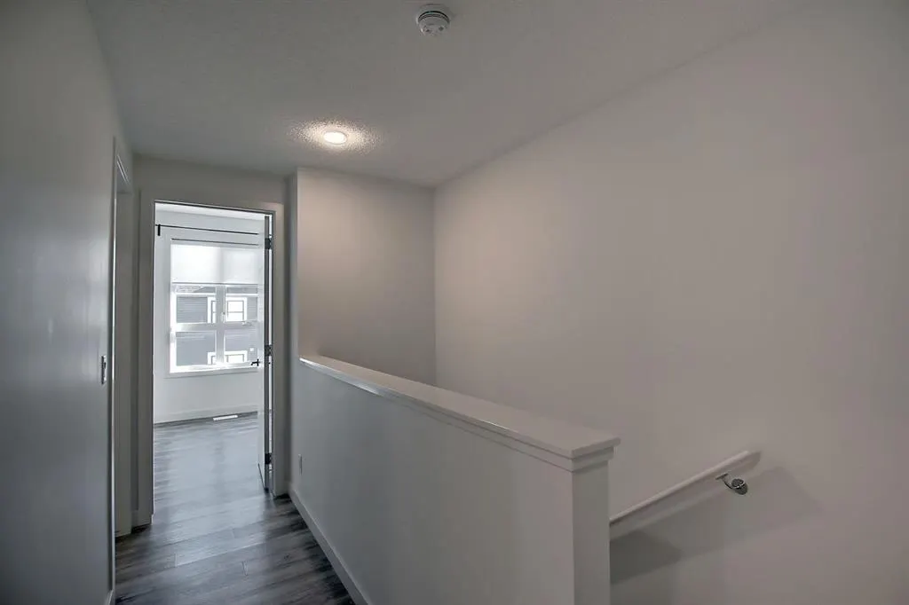 100 Walgrove Court SE #4301