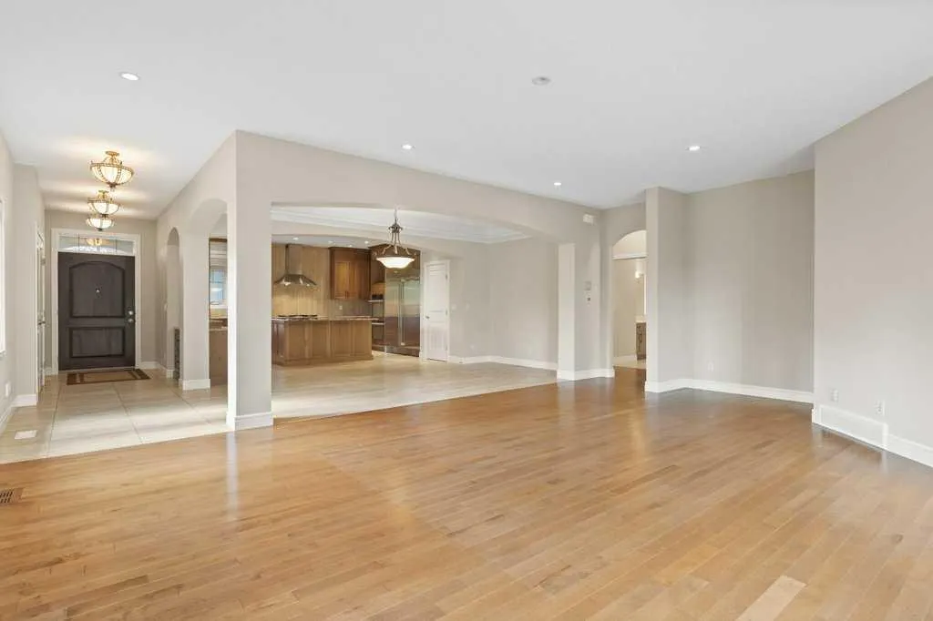 123 West Grove Rise SW