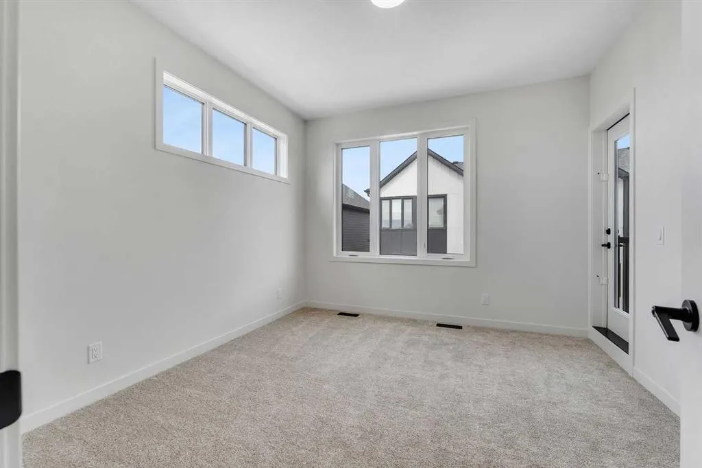 120 Arbour Lake Court NW