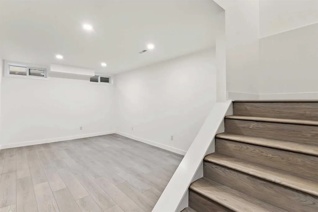 5315 53 Avenue NW #11