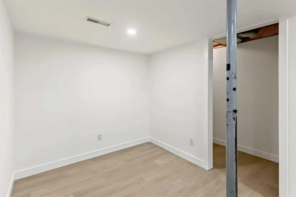 5315 53 Avenue NW #11