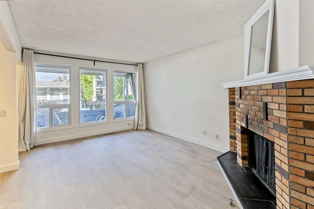 5315 53 Avenue NW #11