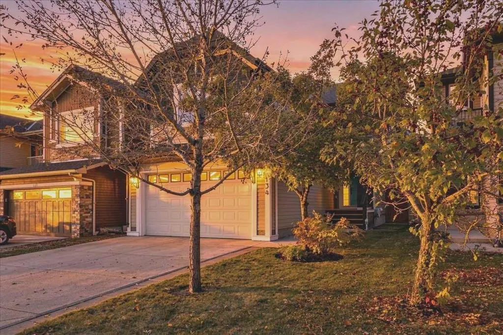 134 Autumn Close SE