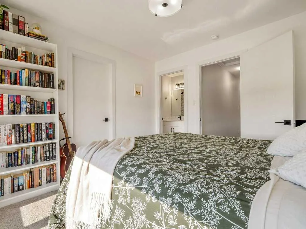 4531 Fairmont Gate S