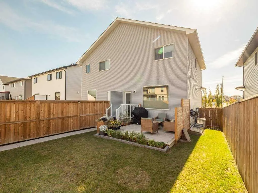 4531 Fairmont Gate S