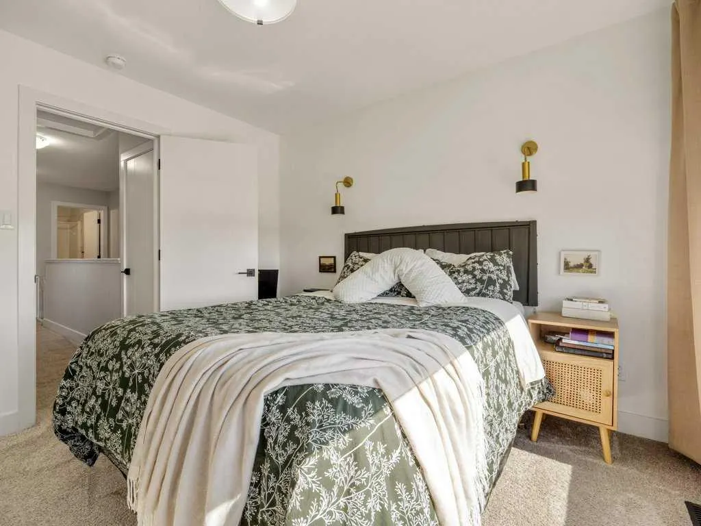 4531 Fairmont Gate S