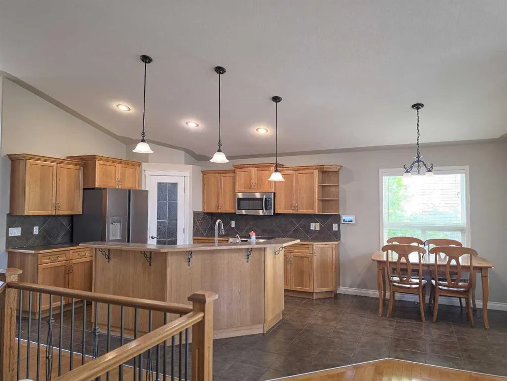 926 Ramage Crescent
