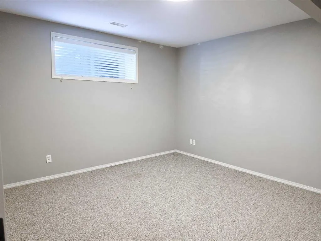 926 Ramage Crescent