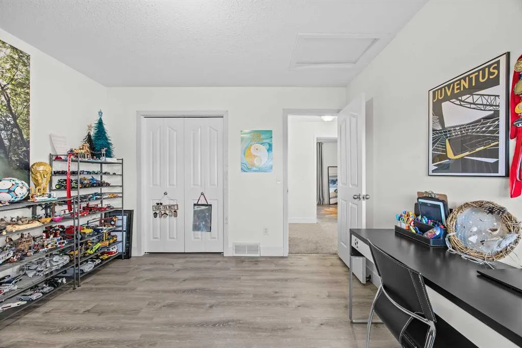 296 Hidden Ranch Circle NW