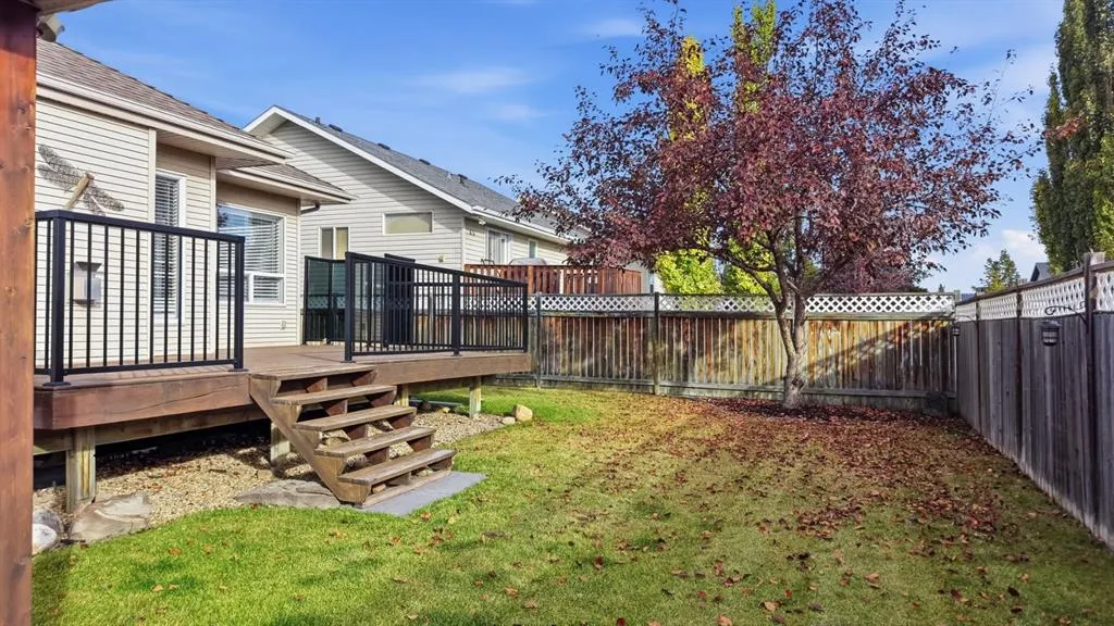 110 Ainsworth Crescent