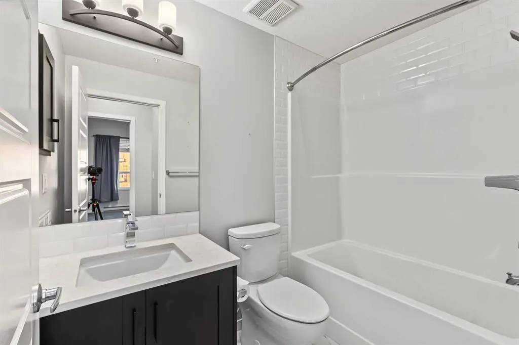 19489 Main Street SE #2415