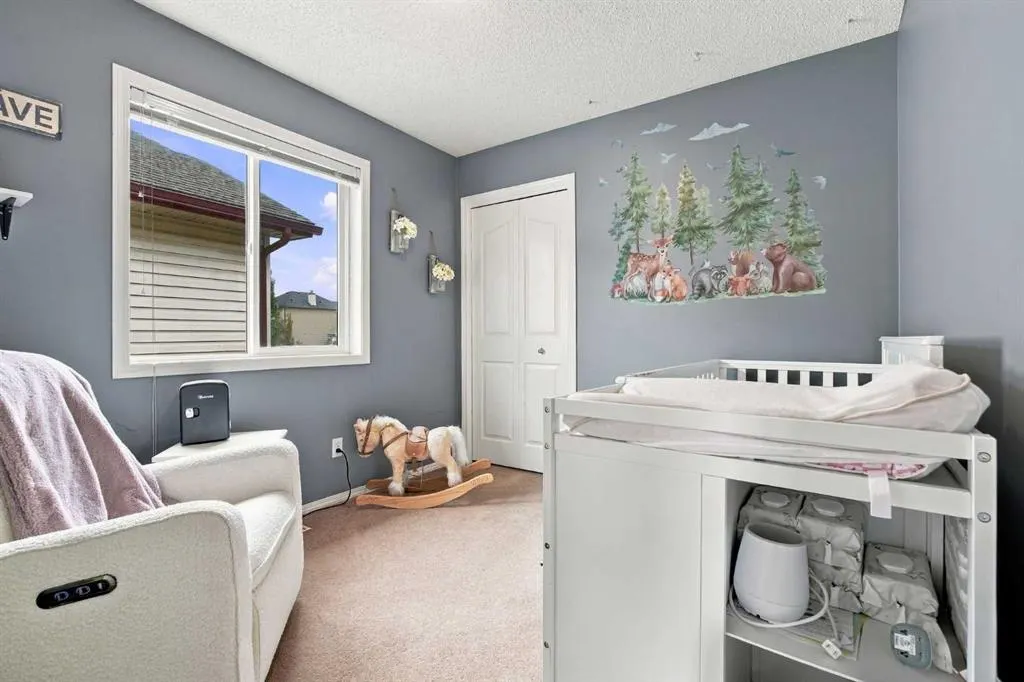 115 Evansmeade Crescent NW