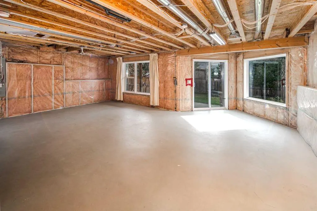 112 Everridge Drive SW