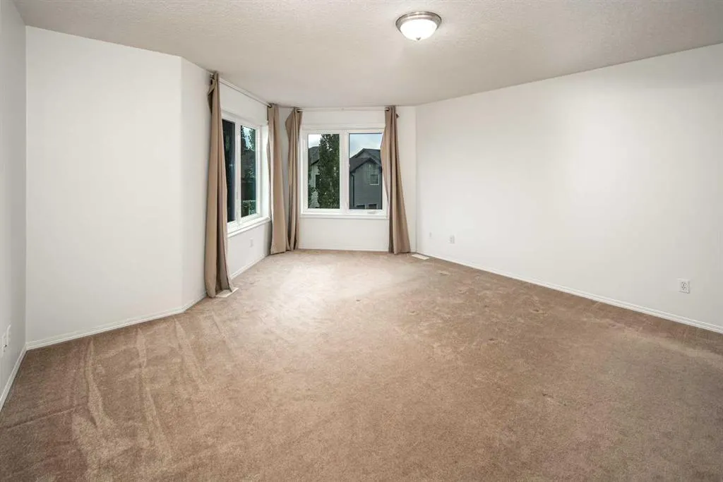 112 Everridge Drive SW