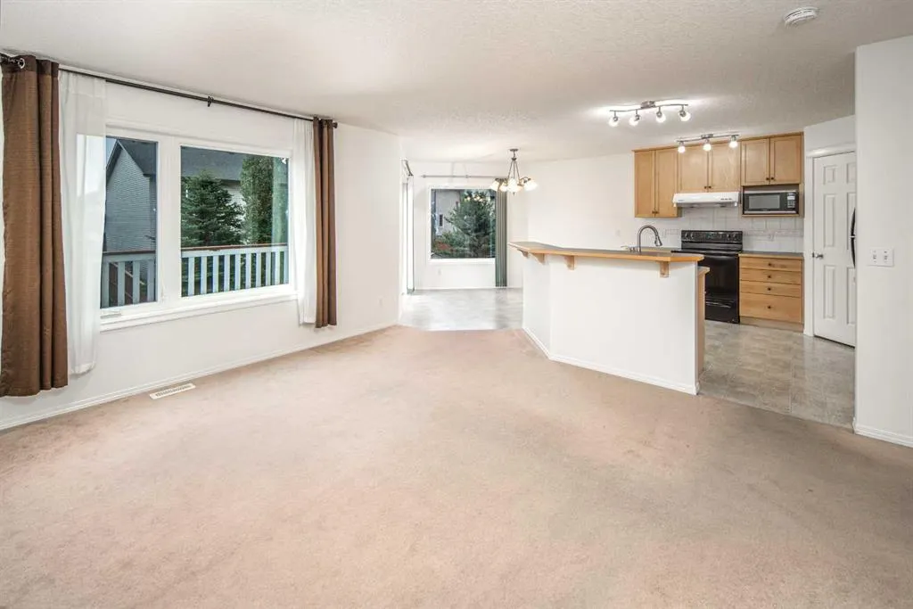 112 Everridge Drive SW