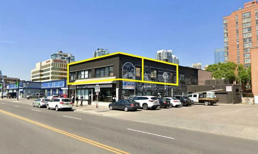 122 17 Avenue SE #102