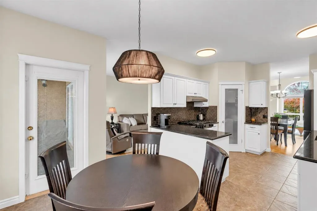 265 Shannon Estates Terrace SW