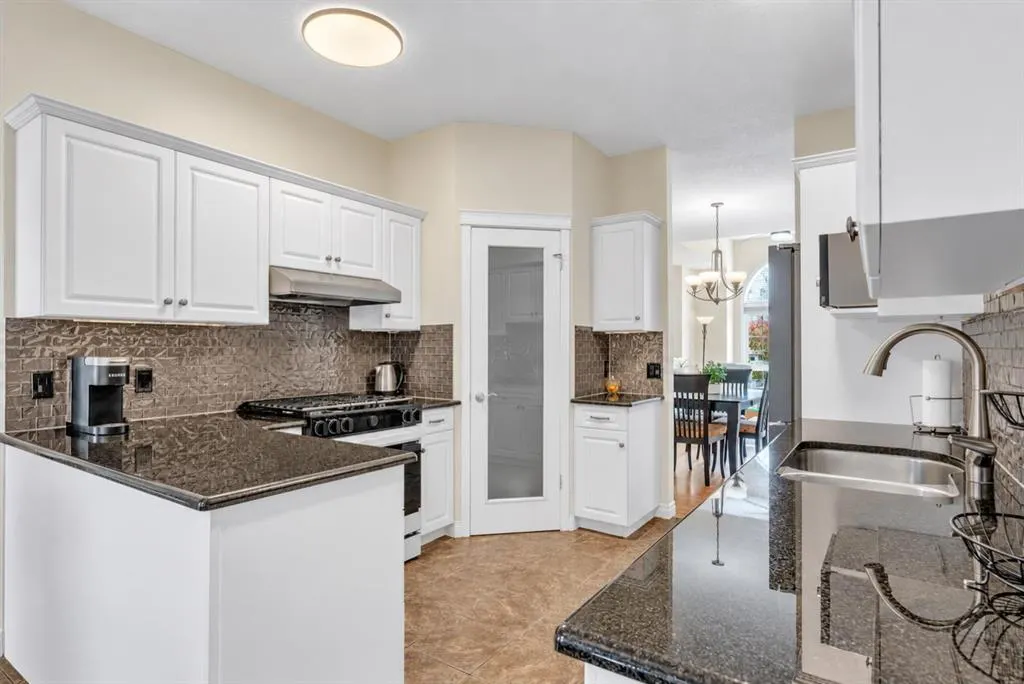 265 Shannon Estates Terrace SW