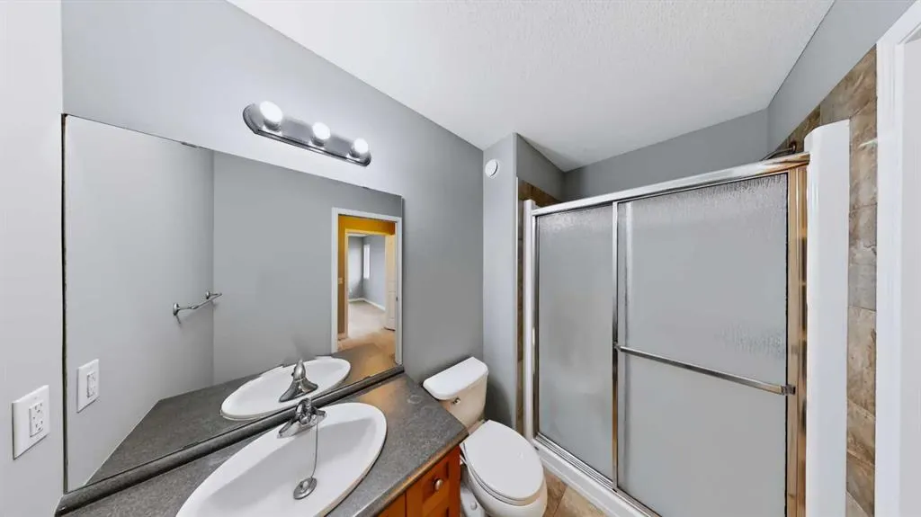 100 Fireweed Crescent