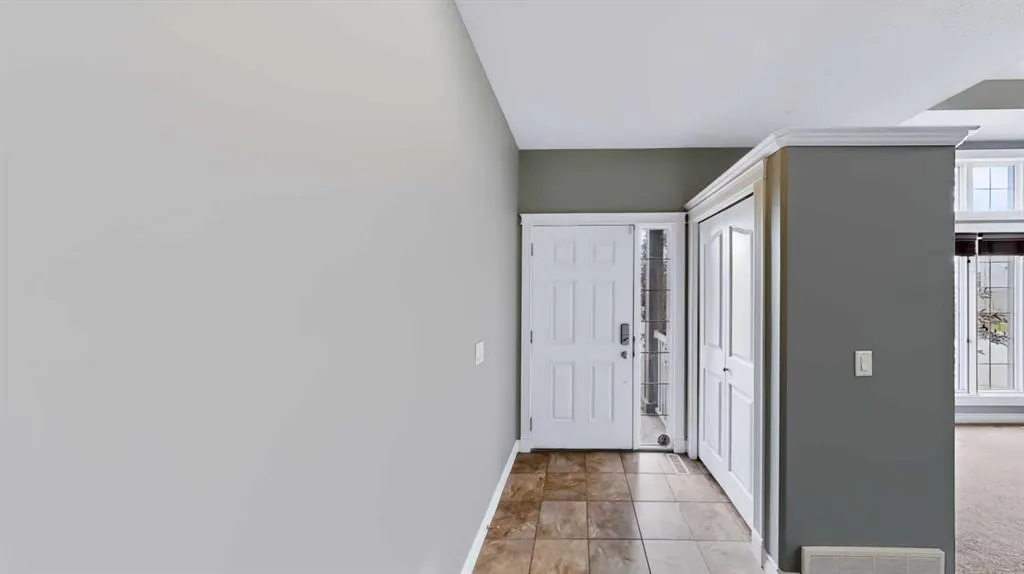 100 Fireweed Crescent